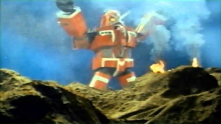 Queen + Van Halen + Giant Robots Puppets = YEEEEEEAAHHH